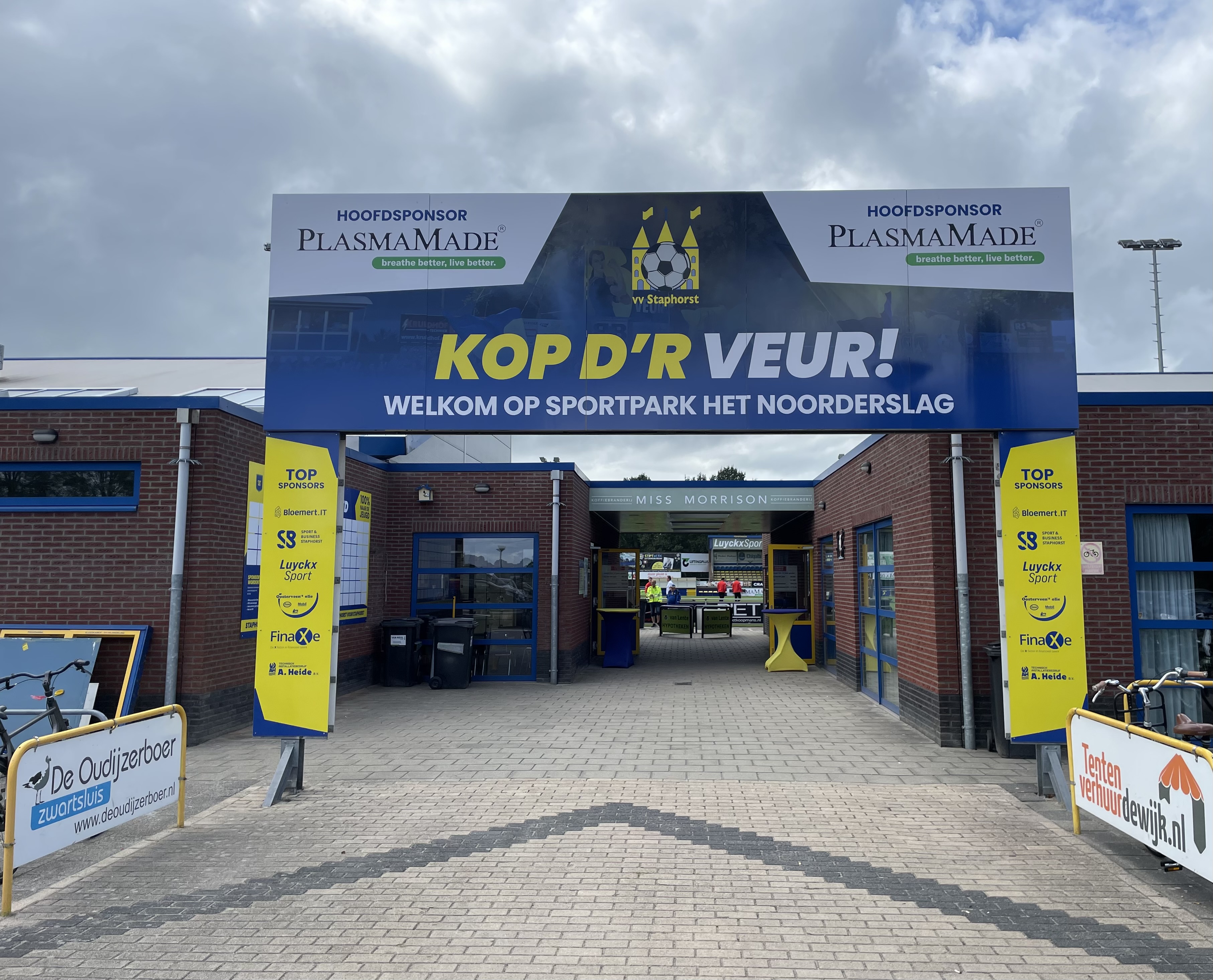 Hoofdingang bij VV Staphorst